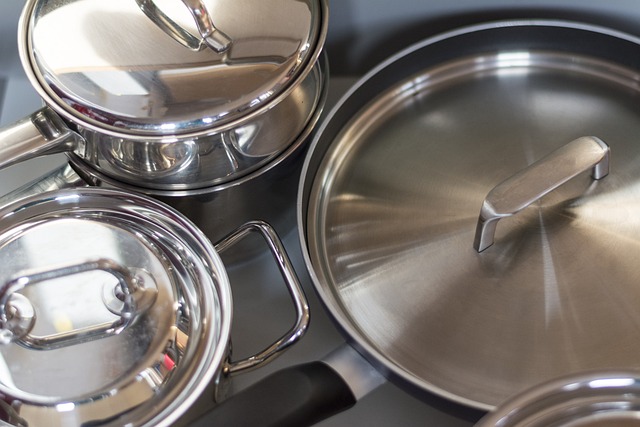 Pladsbesparende løsninger: Optimer din køkkenskuffe med smarte bestikholdere